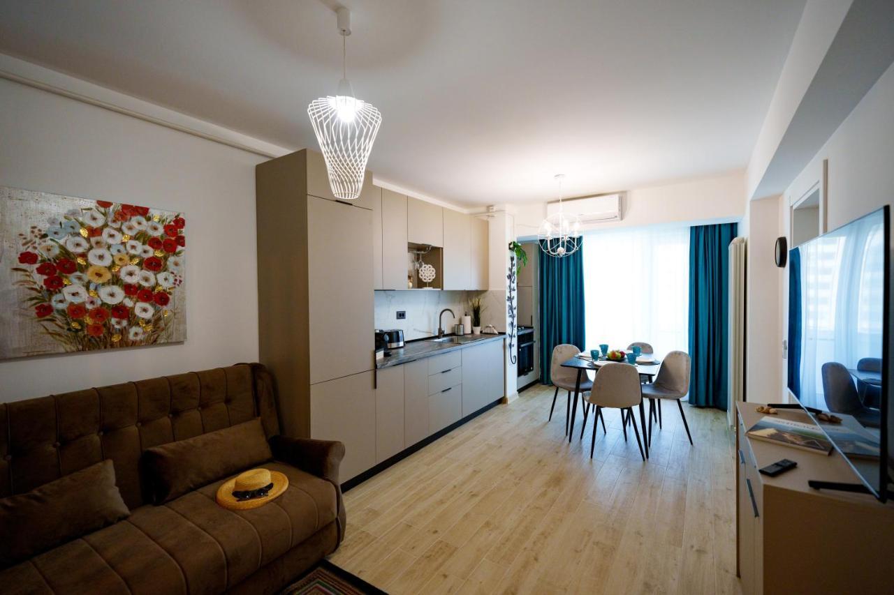 Royale Sundance 224 Infinity Beach Pool & Spa Mamaia Nord Năvodari 외부 사진